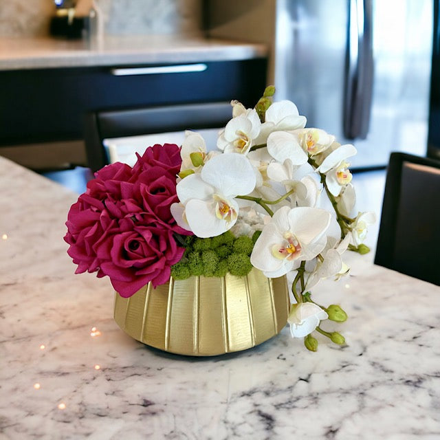 Orchids & Roses in Helena Boat